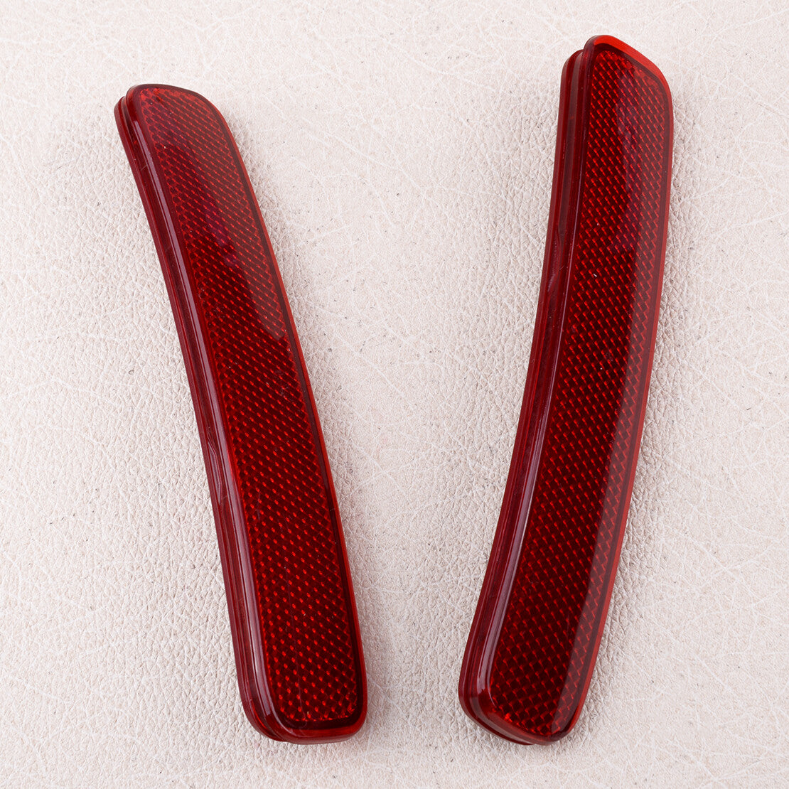 Pair Rear Bumper Light Red Lens Reflector Side Marker Fit for Highlander 11-13 v