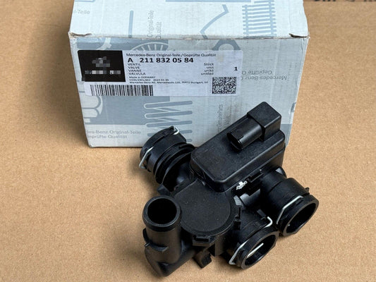 Solenoiud valve for heater control in for Mercedes-Benz E-Class ( equipment manufacturer) - brand new 2118320584 Q