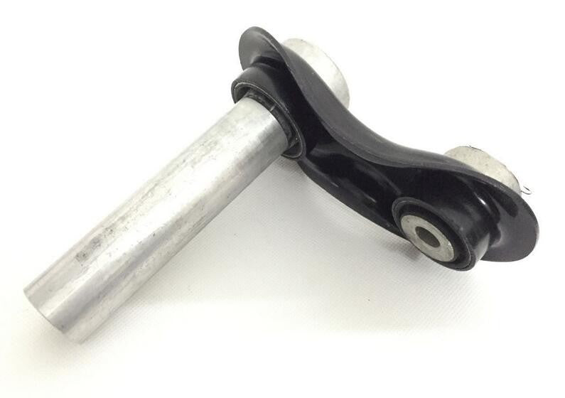 1 rear suspension tail arm bushing for E39 E38 E60 E65 X5 528i- n