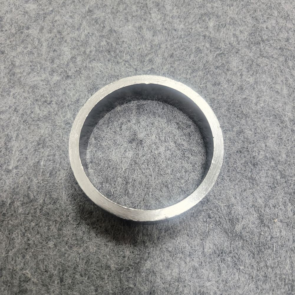 A pair of exhaust sealing flange rings are suitable for Mercedes SL320 and SL500. (90-02)