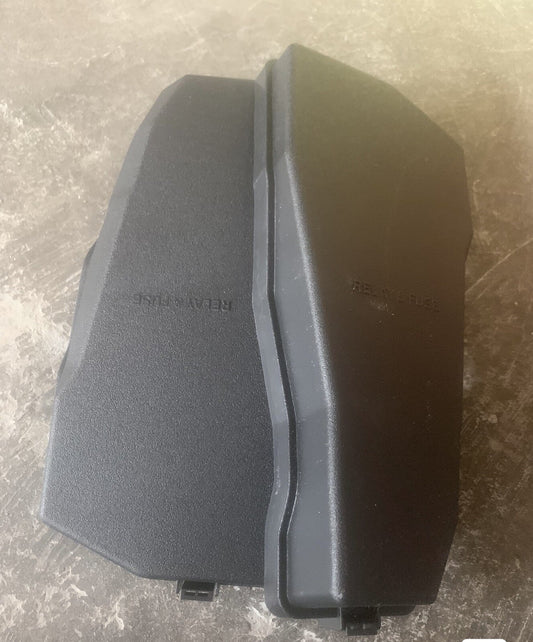 for Toyota for Camry Fuse Box Cover, #82662-06731, 2018-2019 Q