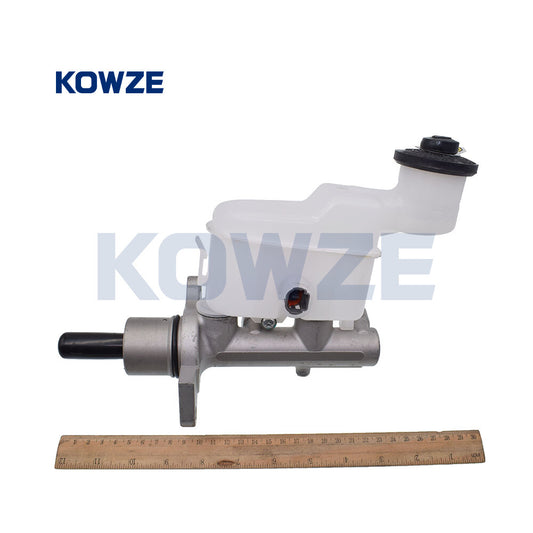 Brake Master Cylinder RHD for Toyota Hilux Fortuner KUN15 KUN26 Diesel 2005-2011 Q