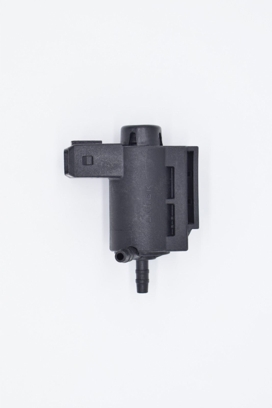 Vacuum solenoid valve suitable for Hyundai Santa Fe and for Kia Carnival Sorento 39410-2F600. n