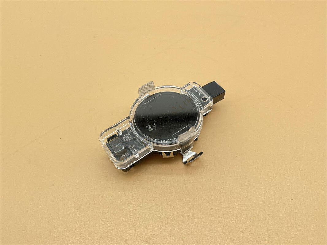 Rain and humidity sensors and automatic headlight sensors are suitable for Audi A3, A4, A5, A6, A7, for A8 , Q3, Q5, and for Golf 7. n