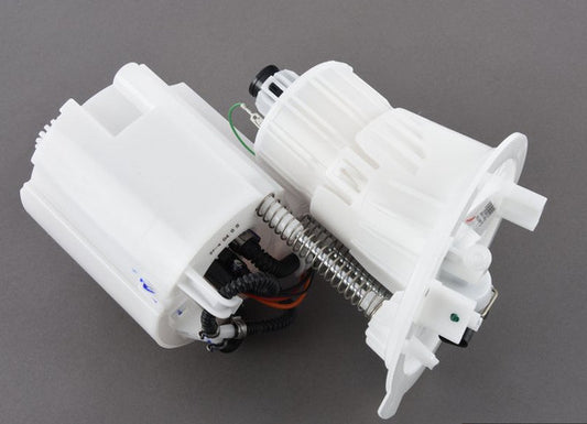 One new electric fuel pump assembly is suitable for Mercedes W117 W156 W176 W246 X156- n