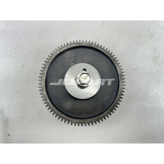 D2.6 Idler gears are suitable for Volvo diesel engine parts.