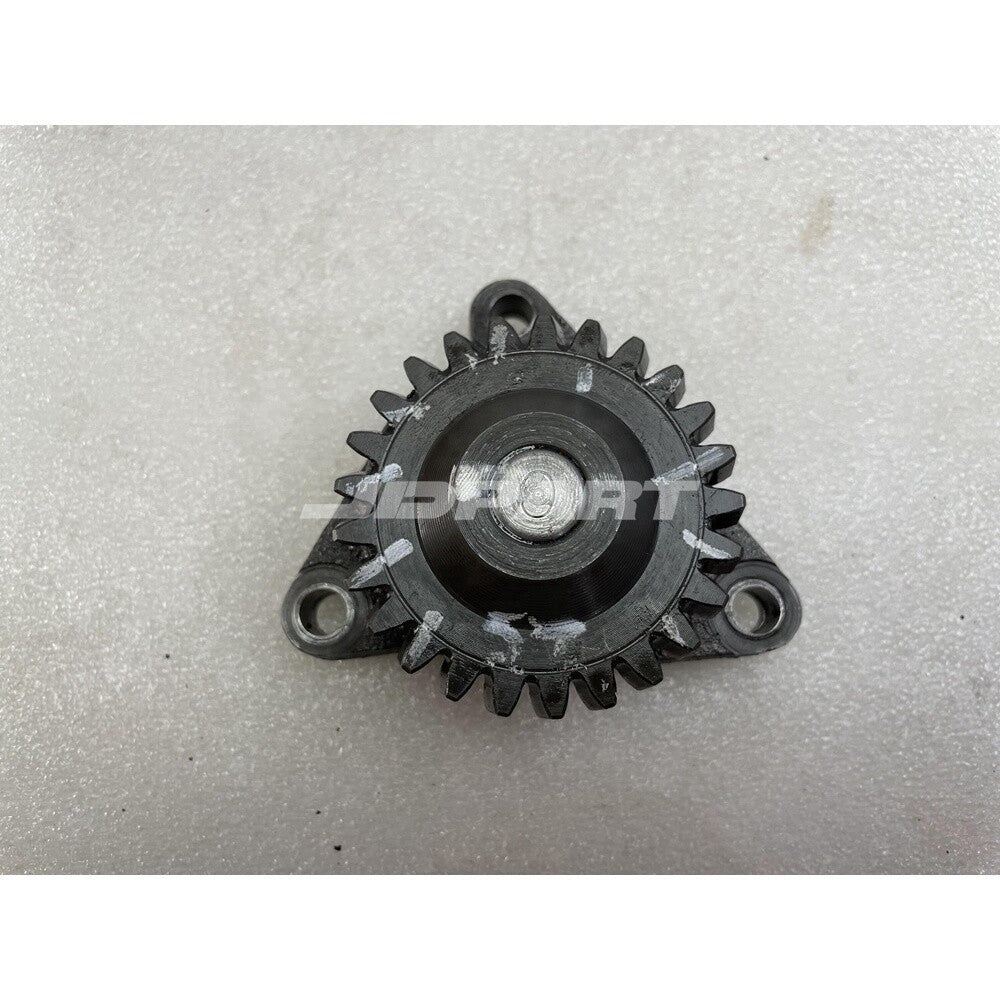 3TNE66 oil pump 119285-32000 is suitable for engine parts.
