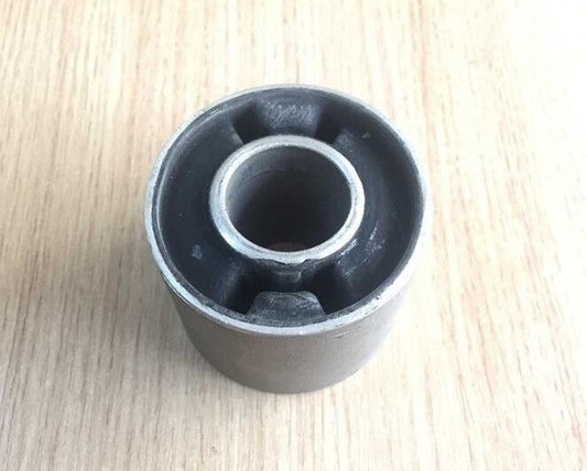 1 Piece Front Left Right Control Arm Bushing for Mercedes W164 X164 ML350 GL350 v