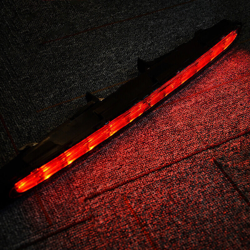 Applicable to for 03-09 E-Class W211 LED three-speed brake light 211856- v