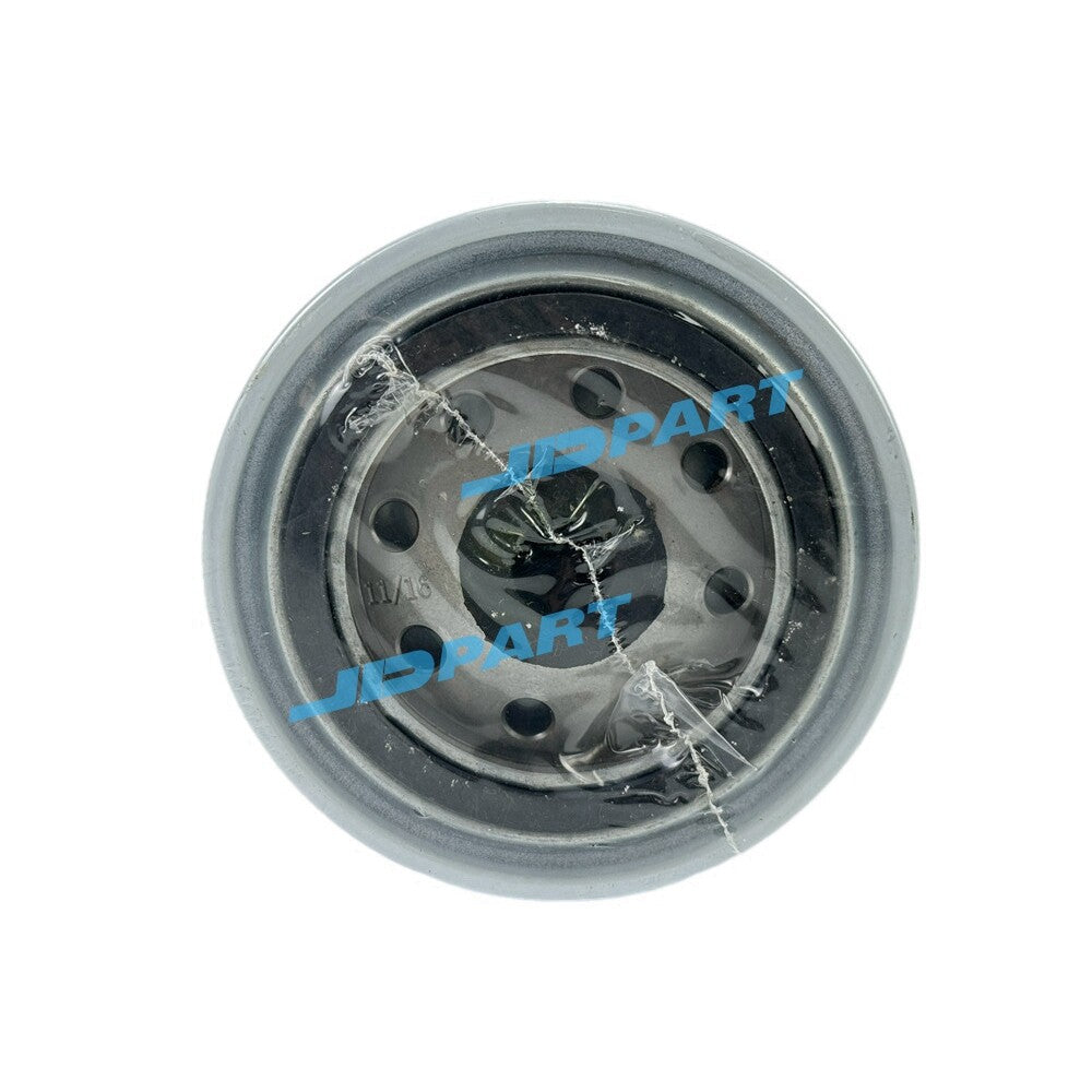 Fuel filter 600-411-1151 600-411-5110, suitable for PC200-6, PC220-6, and PC400-7 parts.