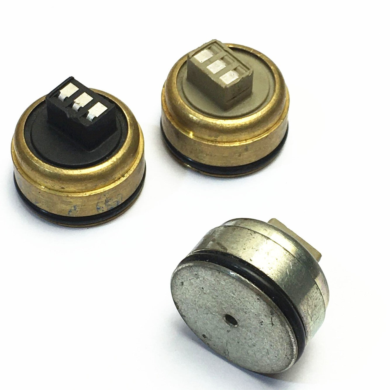 Engine transmission switch pressure valve sensor 52CP05-32 52CP0532 Q