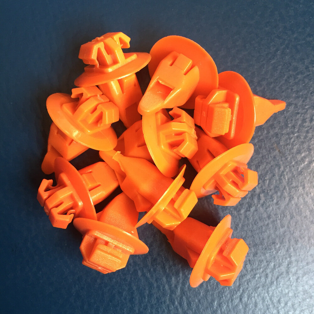 10pcs Fender Flare Moulding Clip for Toyota for 4Runner Sequoia Tacoma Q