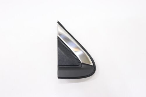 FRONT RIGHT PASSENGER SIDE FENDER CORNER MOLDING 84107337 for GMC TERRAIN