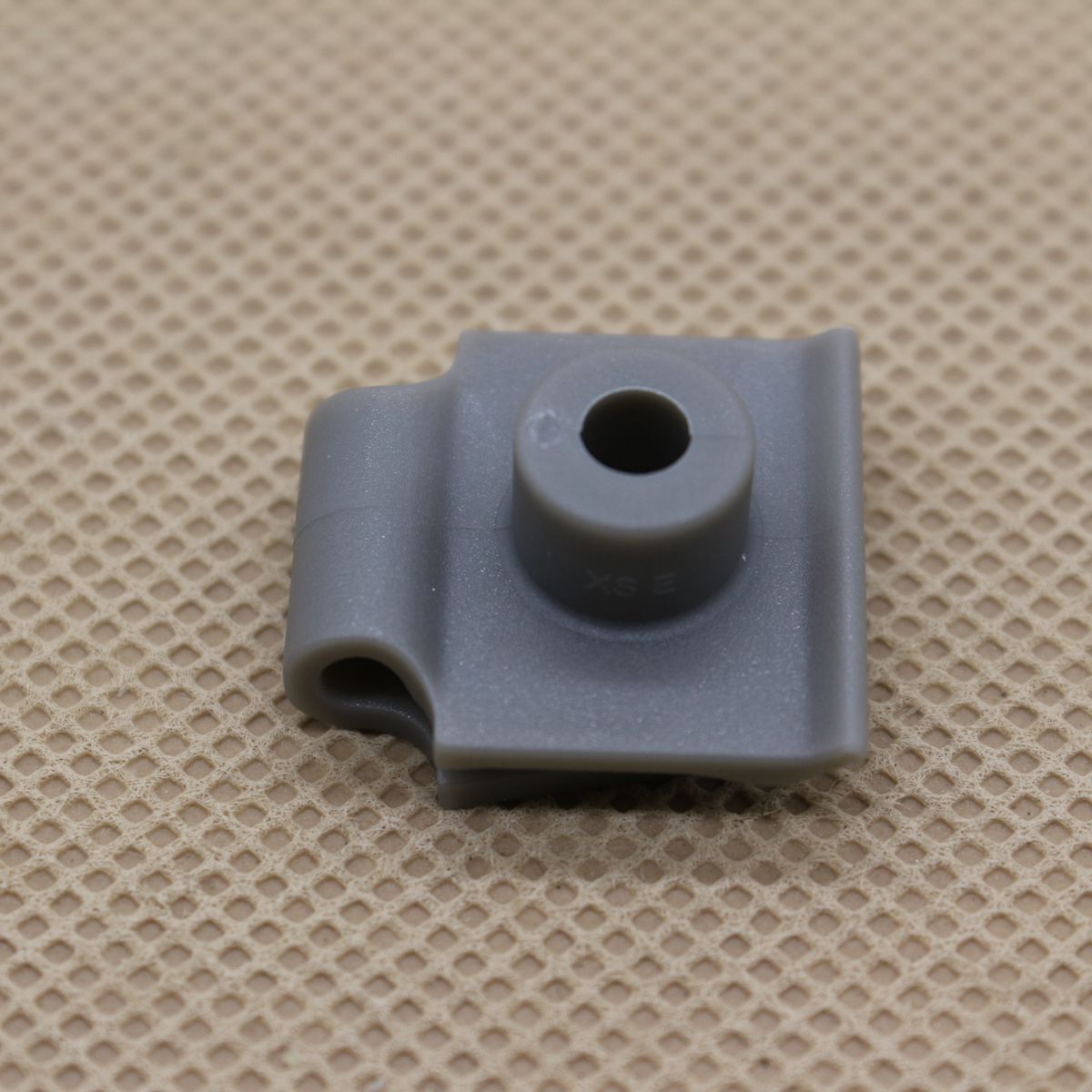 New 15 Front Bumper U Nut Retainer Clip C274-50-133 for Mazda CX-5 CX-7  CX-9