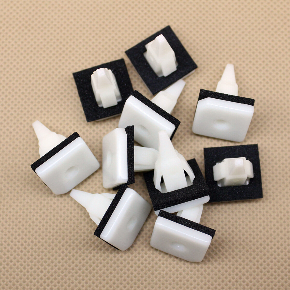 10x Trim Grommet Nylon Retainer Clips for Mitsubishi Side Skirt  Body Molding