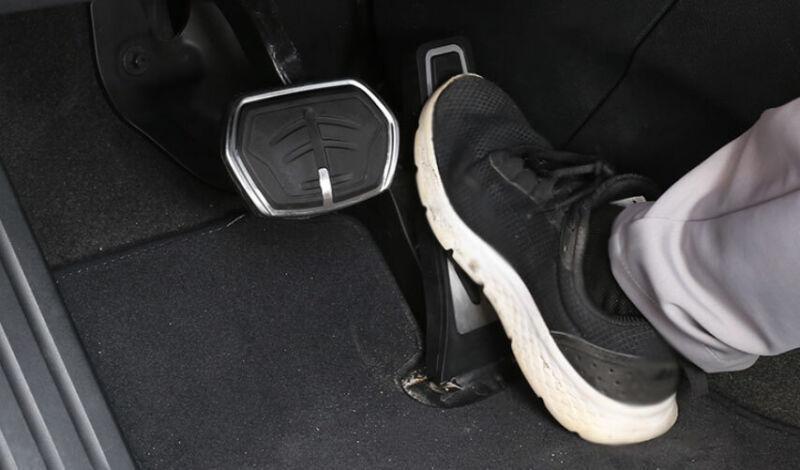 Fit for BMW X1 F48 2016-2021 Silver Aluminum Brake Pedal Accelerator Pedal Cover