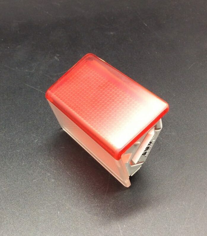 REAR BOOT LID COMPARTMENT LIGHT LENS for MERCEDES CLA W117 A2218202101 Q