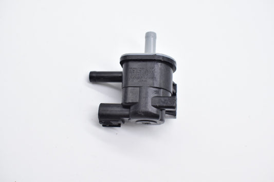 Suitable for AYGO 1.0 90910-12280, 136200-7070 clearing control solenoid valve vacuum valve - n