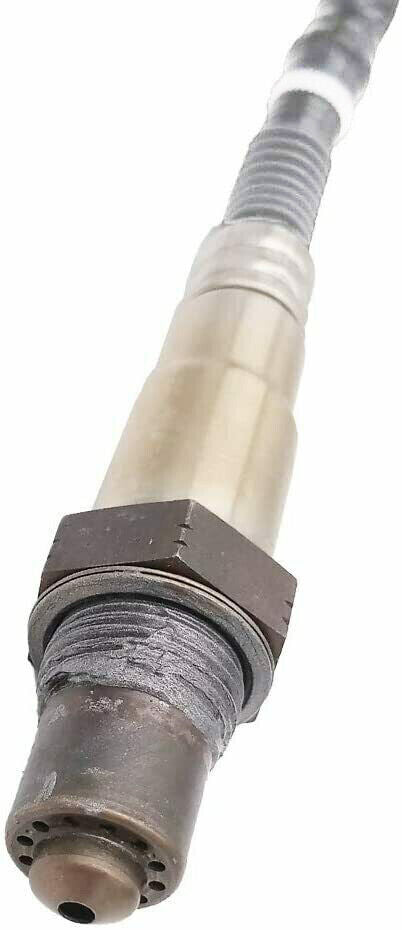 Four upstream and downstream oxygen sensors are compatible with 128i 2008-2013, 335i, X3, and X5 2007-2010 3.0L models. n