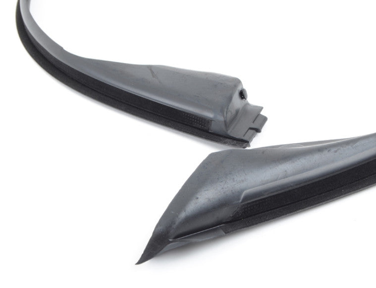 One front left door rubber seal for F01, F02, 740i, 750i, 740Li, 750Li n