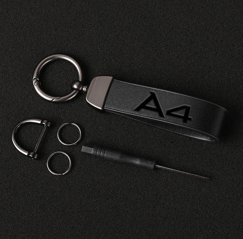 Carbon fiber leather black car keychain keychain, keyring, horseshoe buckle suitable for Audi A7- v