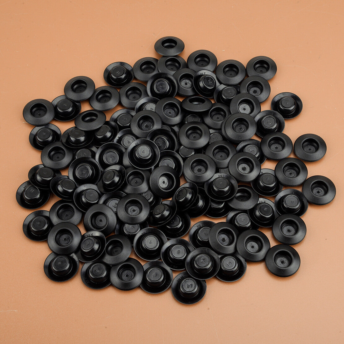100pcs Black 1/2 Hole Flush Mount Plastic Body & Sheet Metal Plug Button v