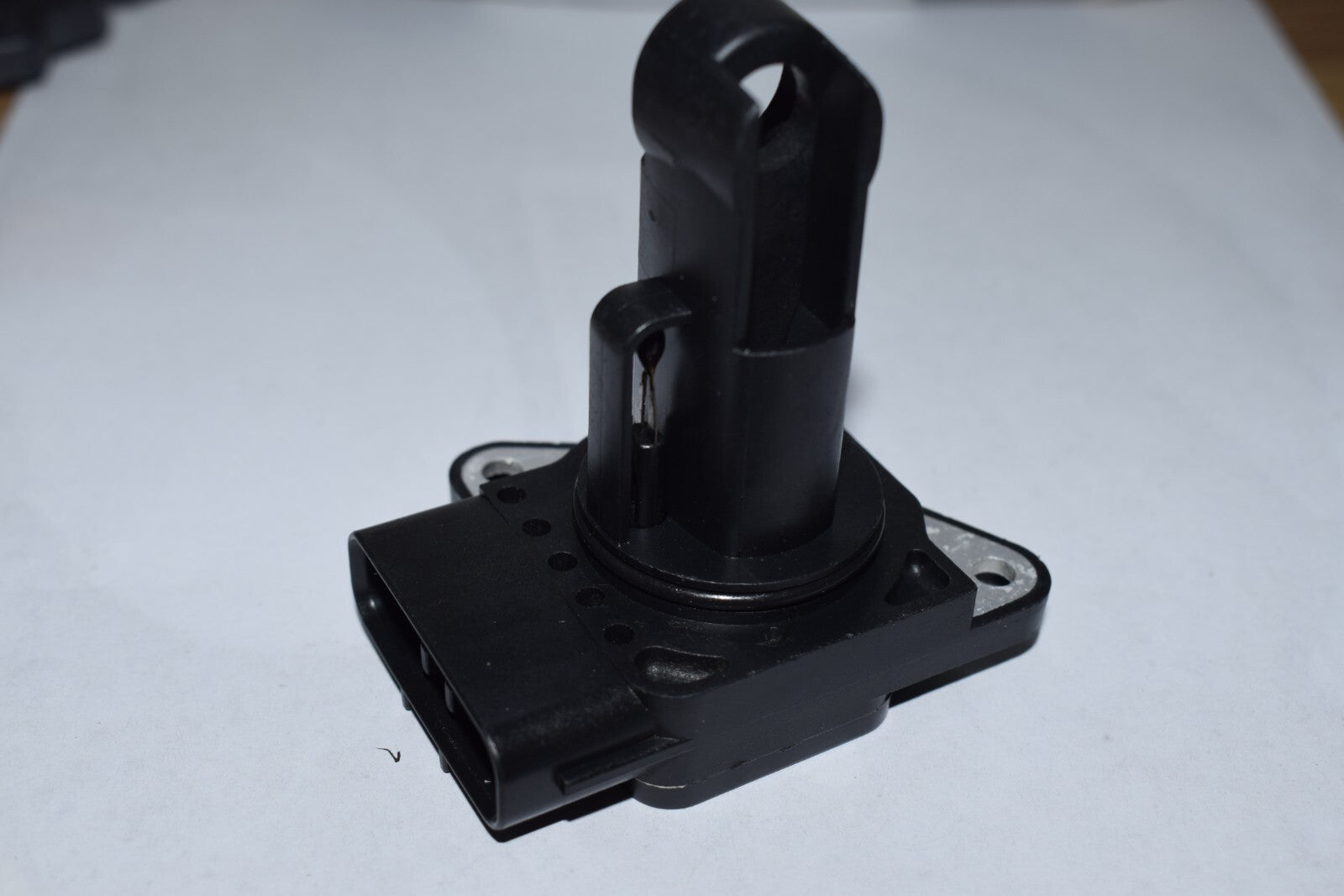 Air Flow Sensor MAF 197400 - 2010 for Mazda 2, 3, 5, 6 RX-8 Protege ZL01-13-215- n