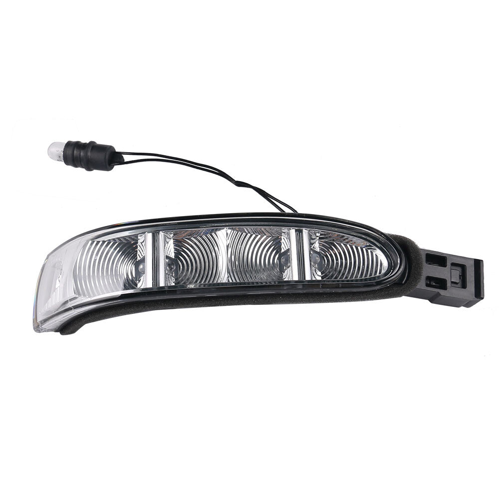 Right Side Door Mirror Turn Signal Light For W164 X164 GL320 GL450 ML320 ML350
