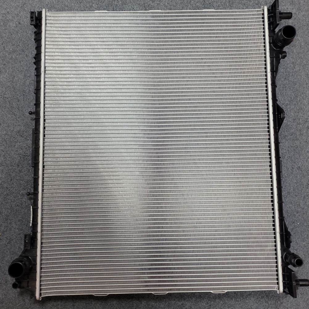 Radiator for Land Rover Discovery 2017-2020
