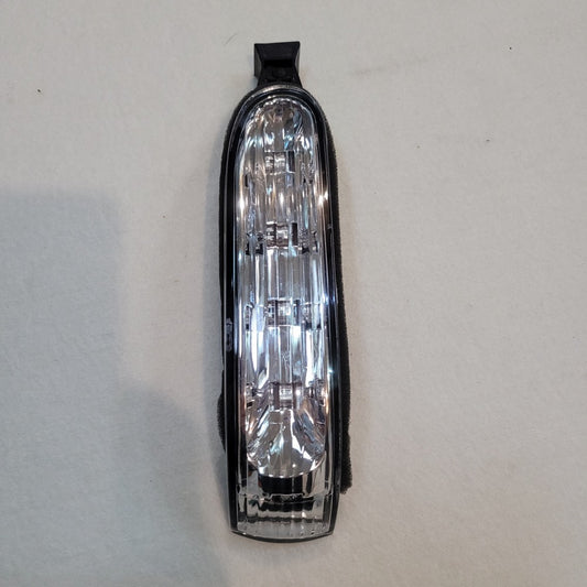 Door Mirror Turn Signal for Mercedes ML W163 02-05