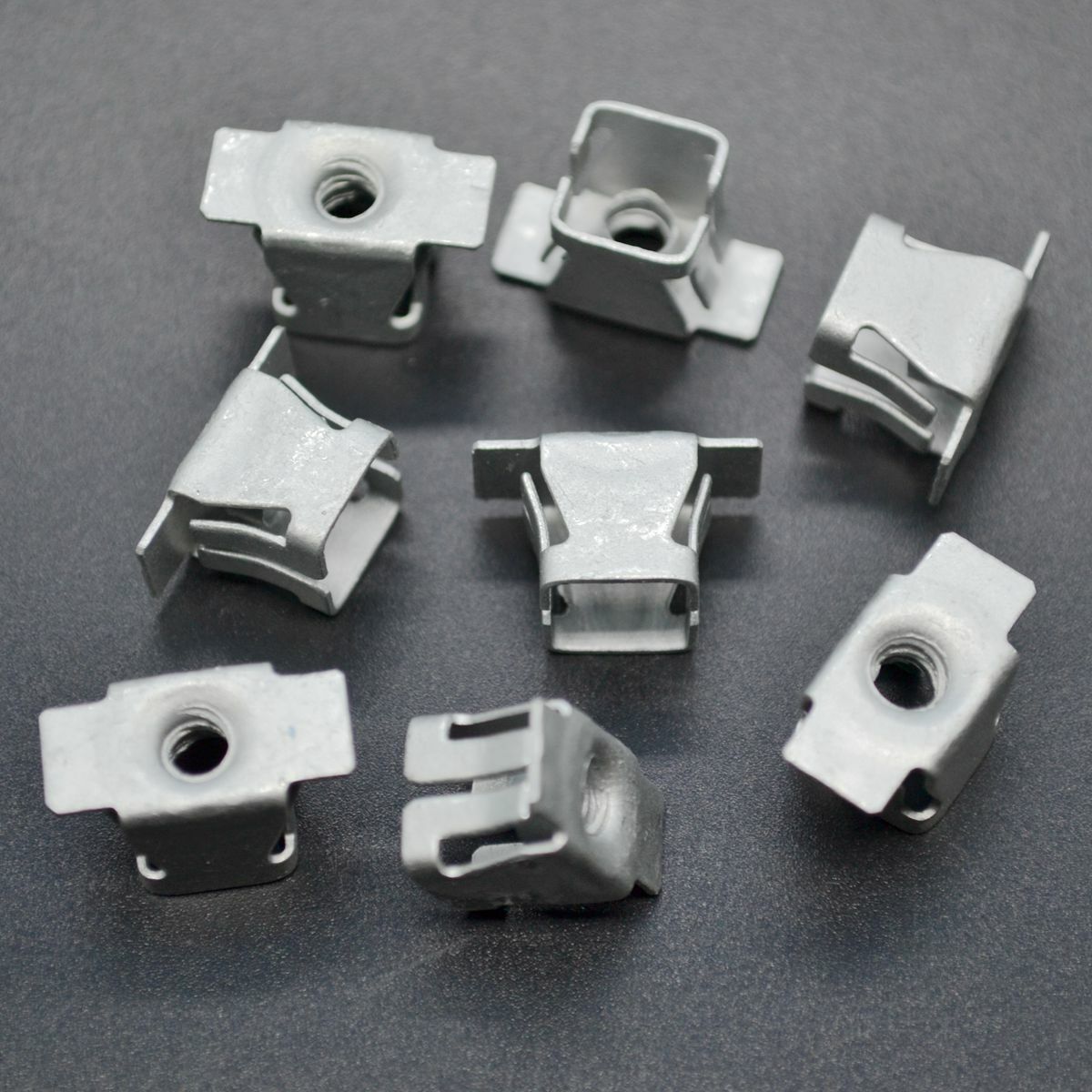 10pcs Fender Bracket Retainer Nut Door Trim Panel Wheel Clips 11518531