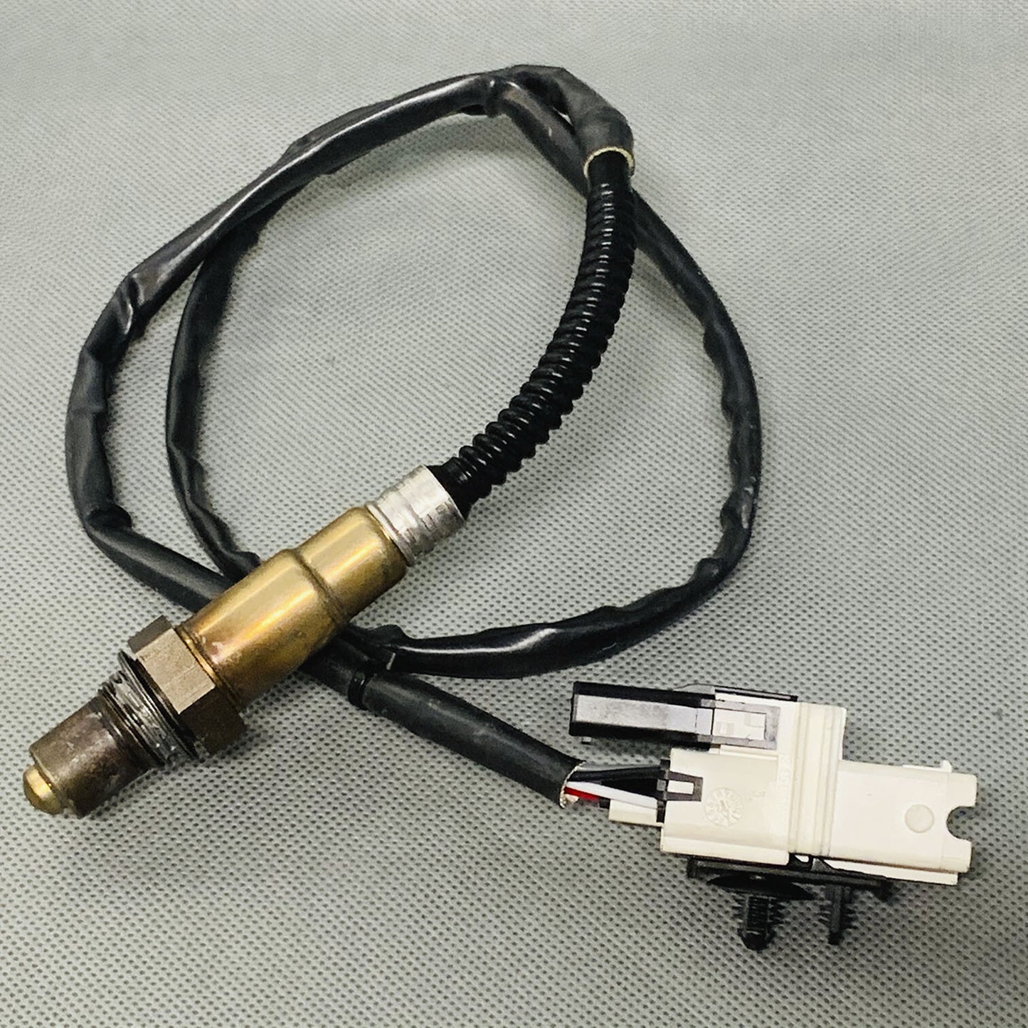 Oxygen Sensor O2 17135 8670279 Upstream For 2003-2005 for Volvo S80 XC90 2.9L L6 Q