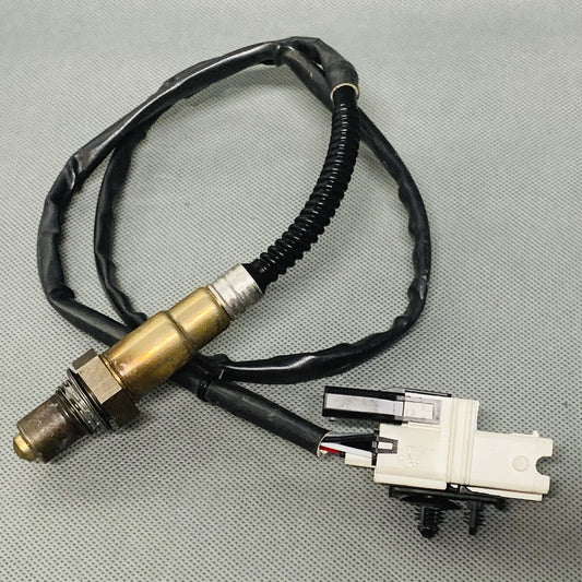 Oxygen Sensor O2 17135 8670279 Upstream For 2003-2005 for Volvo S80 XC90 2.9L L6 Q