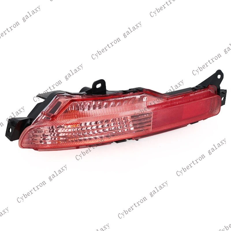 Rear reflector for Infiniti EX35, EX37, QX50, QX80