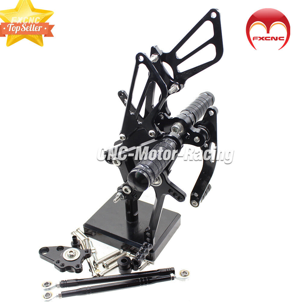 Suitable for CBR600RR 2003-2004-2005-2006 models, black CNC-machined adjustable rear wheel assembly with spikes.