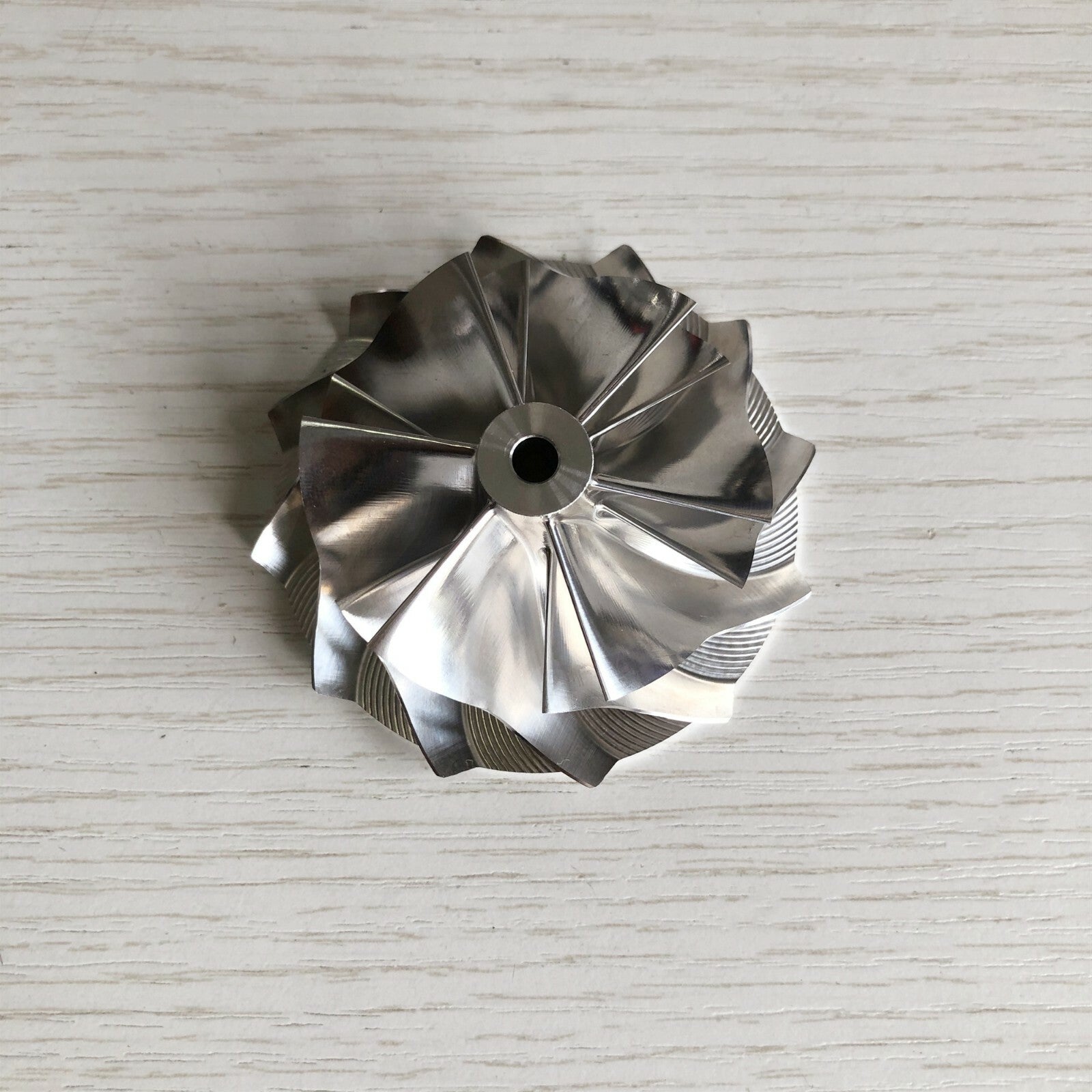 K04 49.52/61.98 mm 6+6 Blade Turbine Milling / Aluminum 2618 / Billet Compressor Wheel