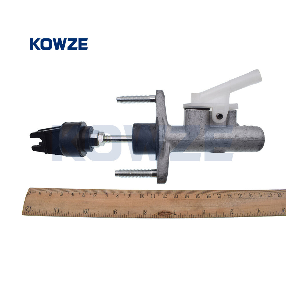 Clutch Master Cylinder Assy for Toyota Fortuner Hilux 1KDFTV KUN31 KUN36 Diesel Q