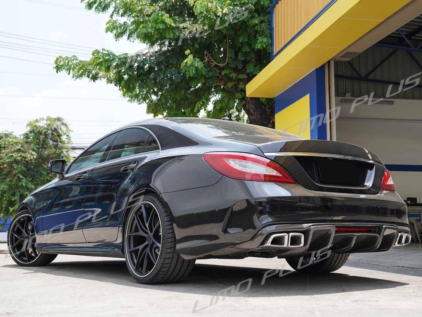 Chrome Quad Exhaust Tailpipe Tips for Mercedes E63 C63 CL63 CLS63 ML63 GL63 Q
