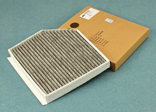 One cabin air filter suitable for Audi A4, Q5, A5, RS5, and 8K0819439B- n
