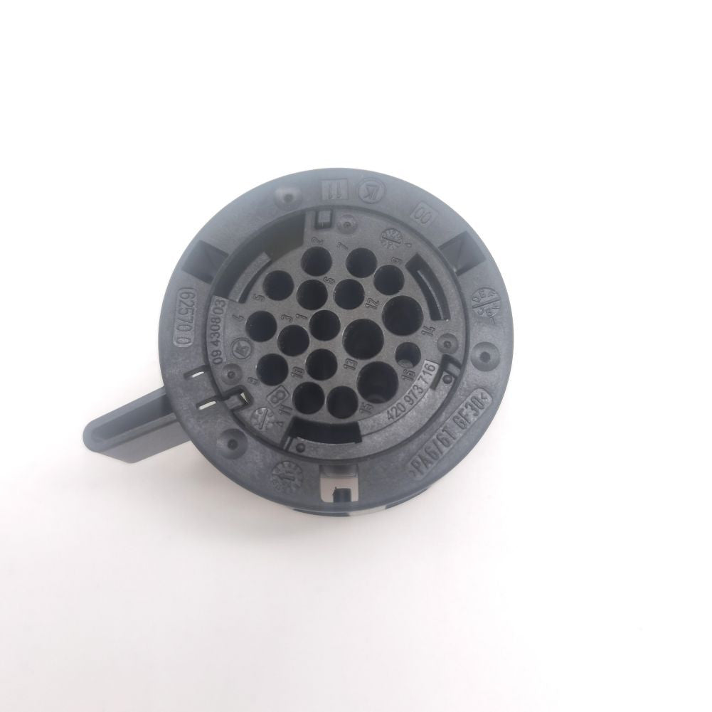 420973716 Transmission Connector for VW for Audi 0B5 Q