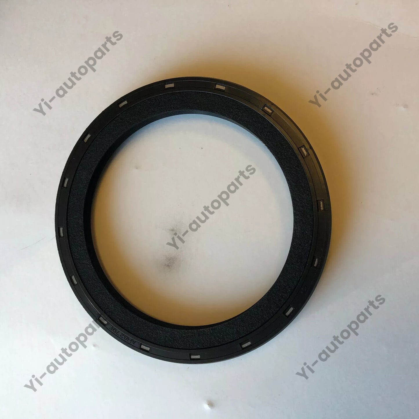 BH2153G OIL SEAL FITS for ISUZU 6BD1 4BD1 4BG1 6BG1 105X135X14.5