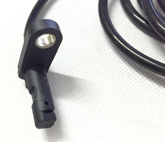 Rear Left Or Right ABS Wheel Speed Sensor for W211 CLS SL E-Class v