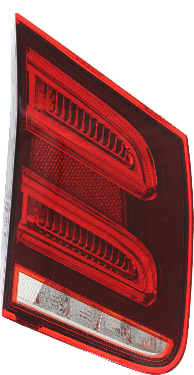 Applicable to for Mercedes-Benz E-Class (around 2015-2016), retail interior sedan.