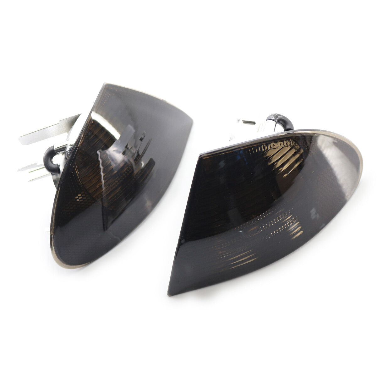 for BMW 3 Series E46 Sedan Wagon 1999-2001, this is a parking turn signal corner light.