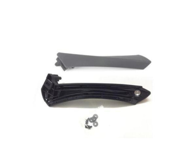 The black inner door handle and outer door panel cover on the left side are suitable for E90 328i. n