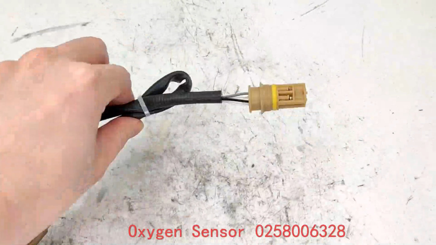 Oxygen sensor 0258006328, suitable for Mercedes-Benz R230 SL500 SL55. (0258986615, 0258006329) Q