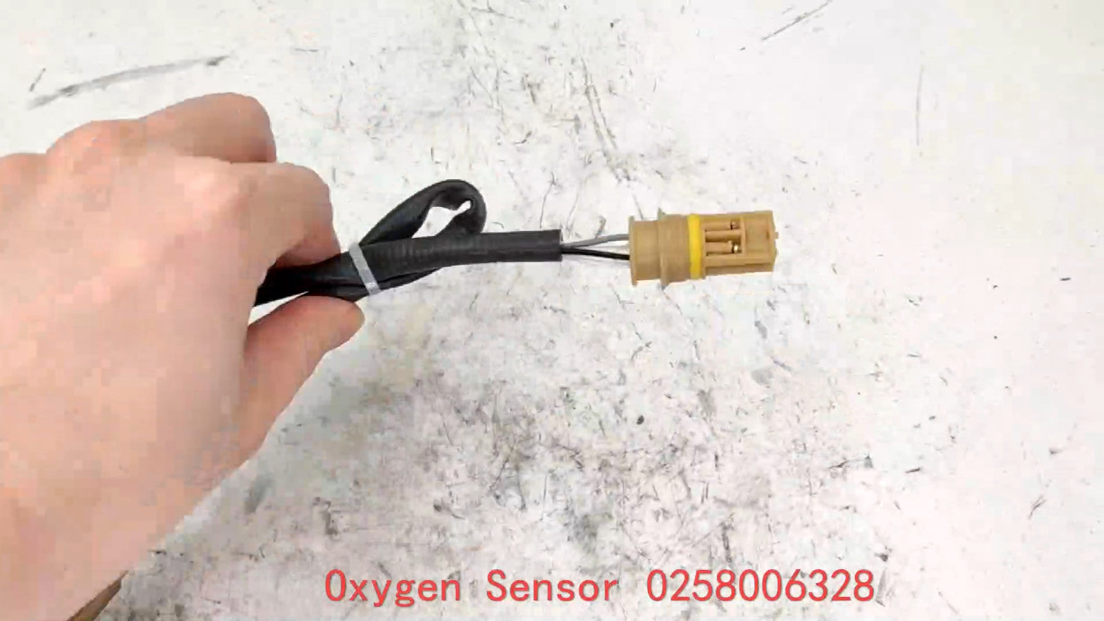 Oxygen sensor 0258006328, suitable for Mercedes-Benz R230 SL500 SL55. (0258986615, 0258006329) Q