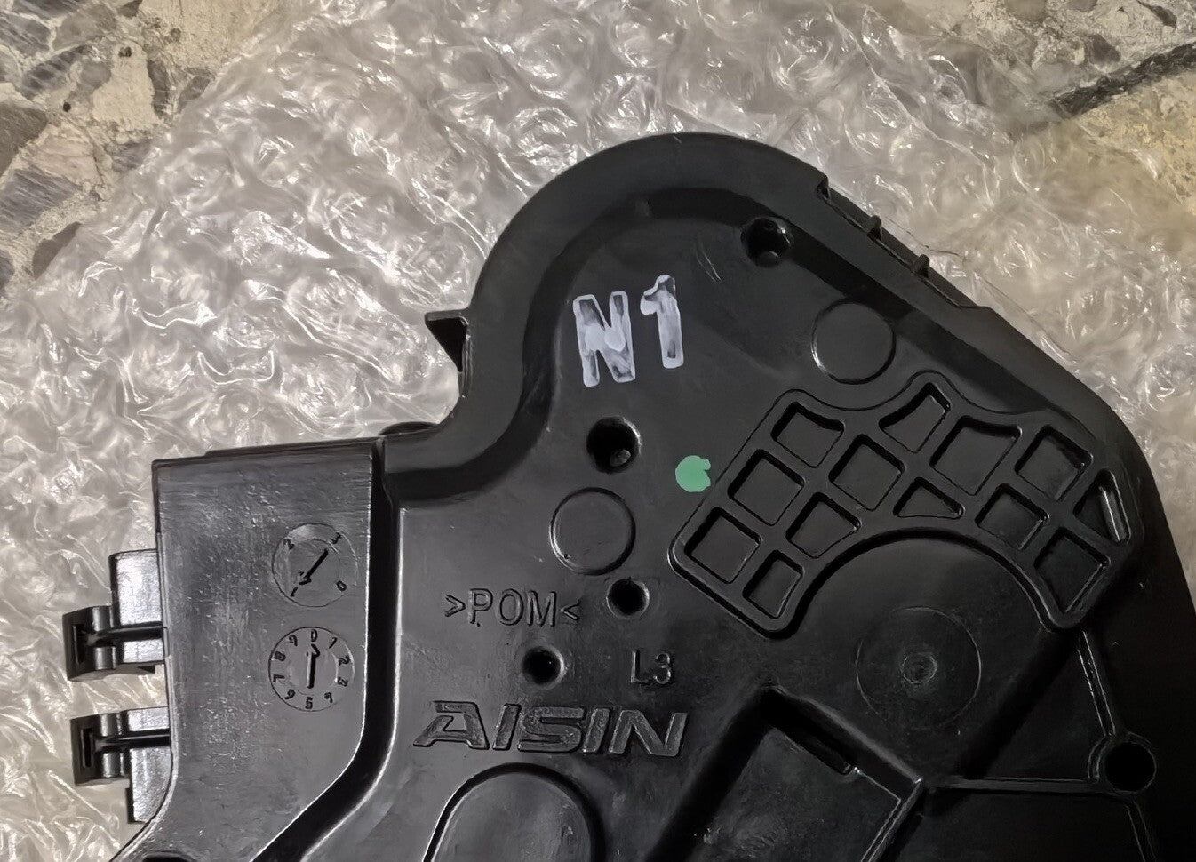 for Toyota Rear Left Door Lock Assembly with Motor 69060-0E030 for Highlander 2014