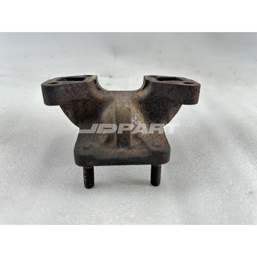 L2E exhaust manifold is suitable for engine parts.
