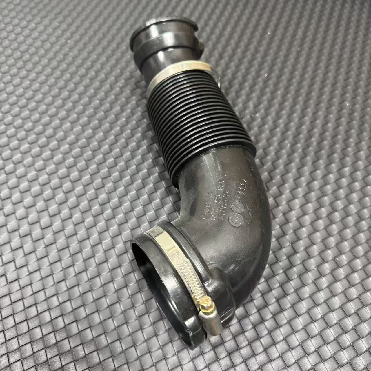 06H129629L Air Intake Hose for Audi Q5 12-17 Q